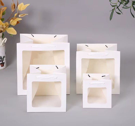 Пакет картонный Белый 20х20х20см, с окном 1шт