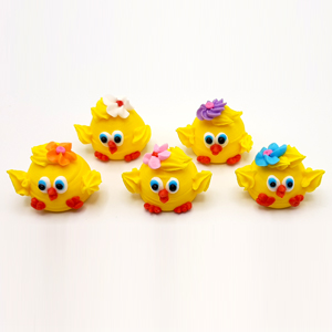 ЦЫПЛЕНОК С ЦВЕТКОМ Сахаристое украшение 1шт