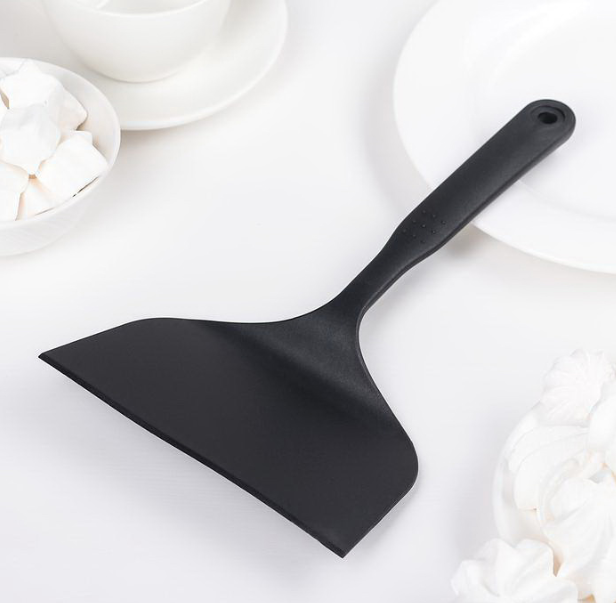 Лопатка кондитерская широкая с ручкой 24,5 х 12см