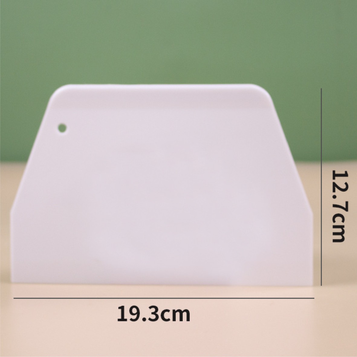 Шпатель пластиковый 19.3х12.7 см