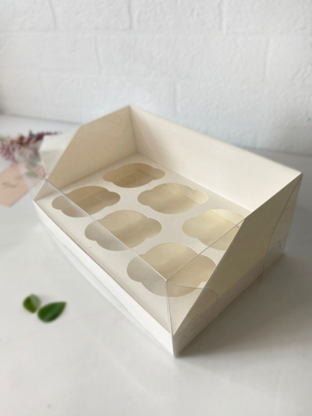 Коробка под 6 капкейк с пластиковой крышкой 235х160х100мм