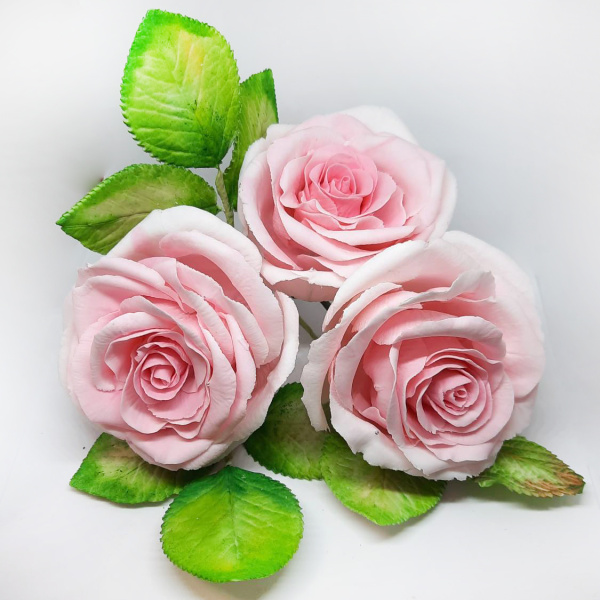 Цветы из мастики розы. Цвет в ассортименте. 3шт