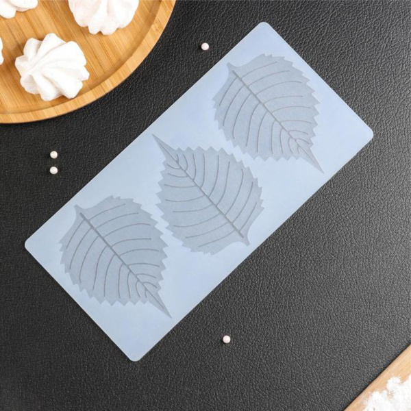 Коврик для айсинга «Тополиный лист», 3 ячейки, 23×11×0,3 см, цвет прозрачный