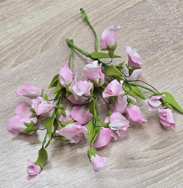 Цветы из мастики Душистый горошек 2 ветки