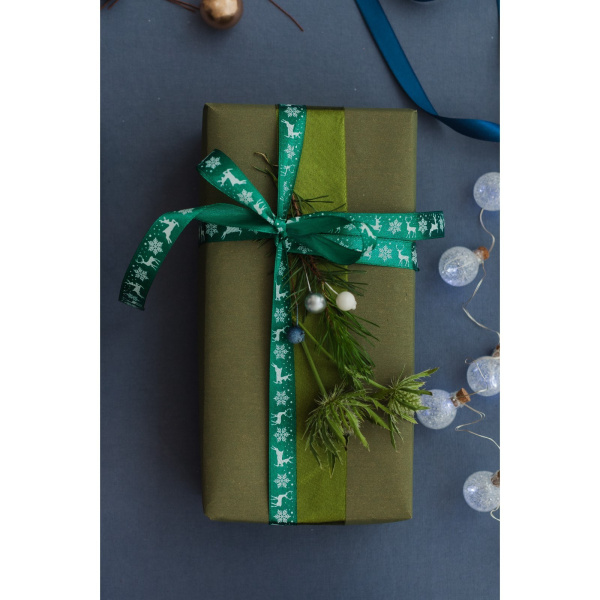 Лента атласная «Олени», 15 мм, 23±1 м, зелёная