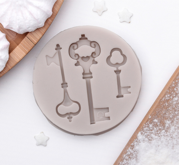 Молд силиконовый «Три ключа», 6,5×1 см, цвет МИКС