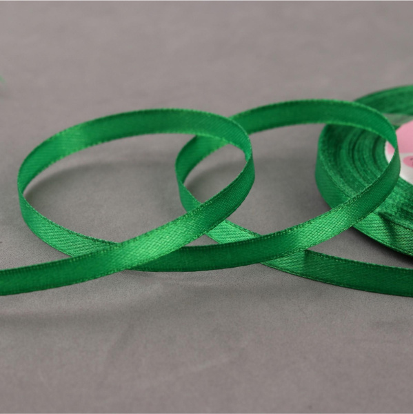 Лента атласная 6мм 25±1м зеленая