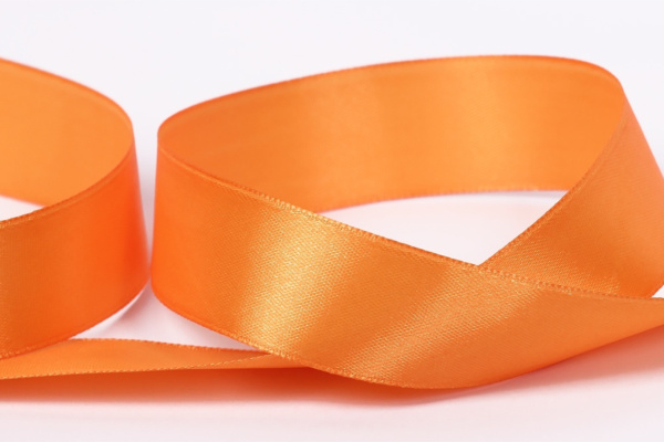 Лента атласная 25мм 25±1м оранжевая
