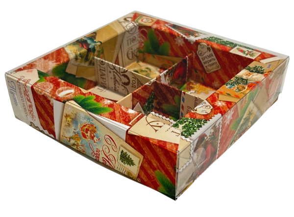 Коробка 120*120*30 мм (4) для конфет с пластиковой крышкой (новогодние открытки)