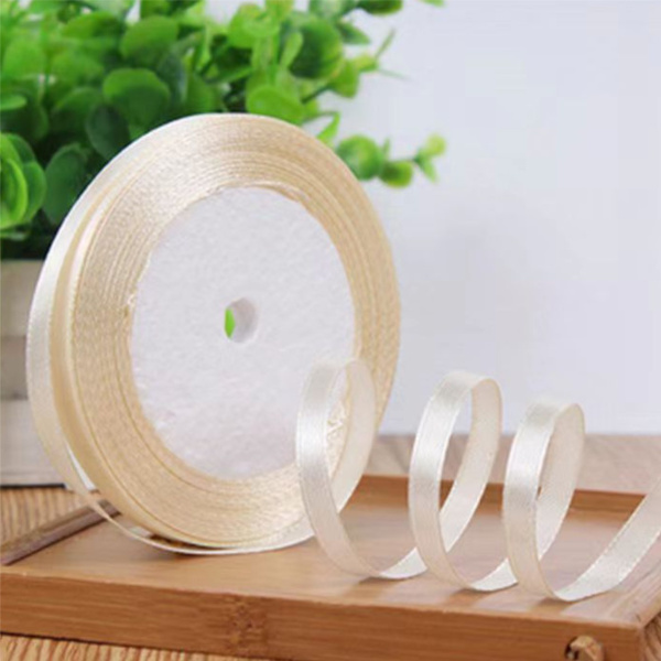 Лента атласная, 6 мм × 23 ± 1 м, цвет молочно-белый 08#